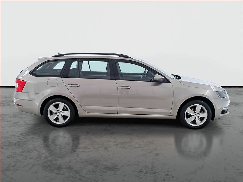 Škoda Octavia (2018) Ambition Plus 1.6 TDI, Automat - fotka 6 z 19