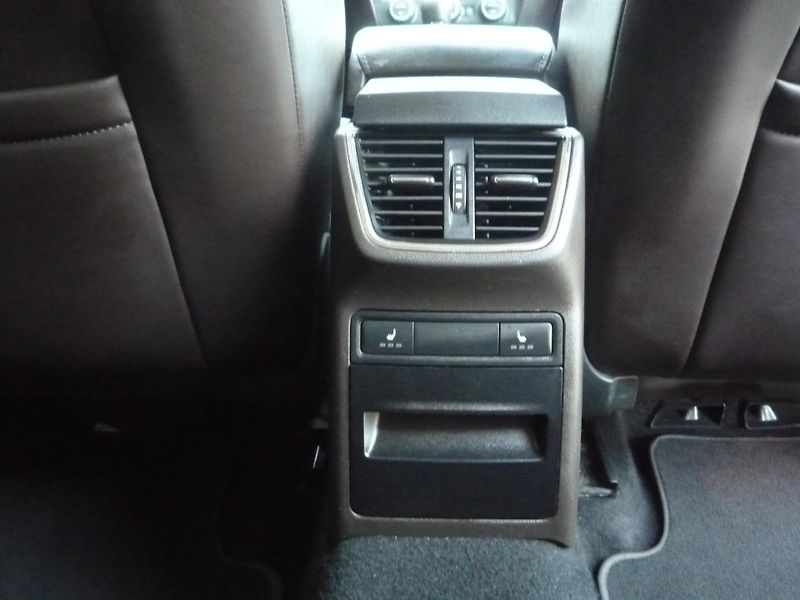Škoda Octavia (2015) Combi 2,0TDi 110kW 4x4 L&K - fotka 22 z 25