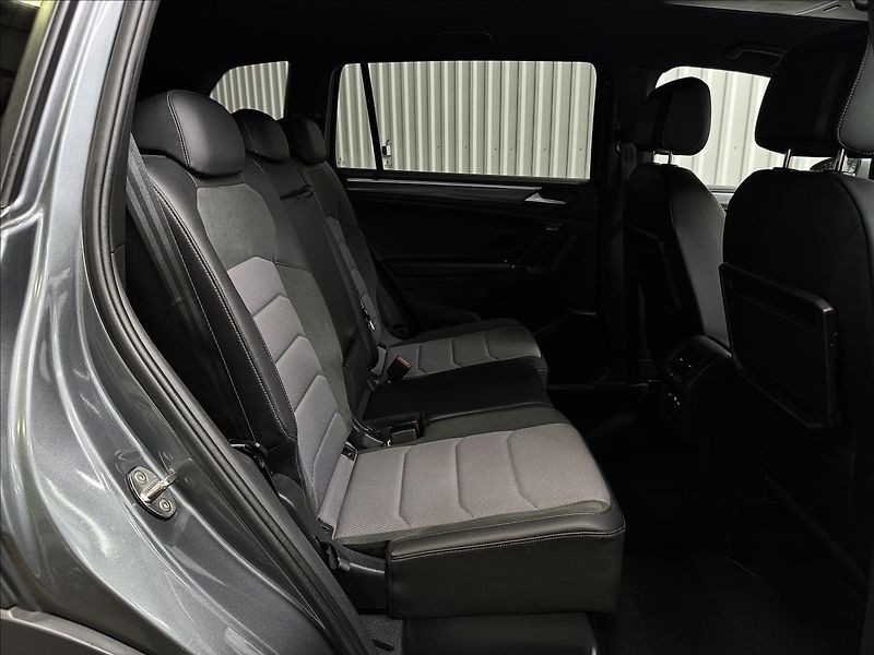 Volkswagen Tiguan Allspace 2.0TSI  4MOTION R-LINE 67KM! - fotka 40 z 48