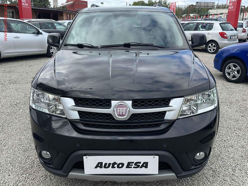 Fiat Freemont (2013) 2.0JTD 4x4, 7míst, ČR - fotka 2 z 20
