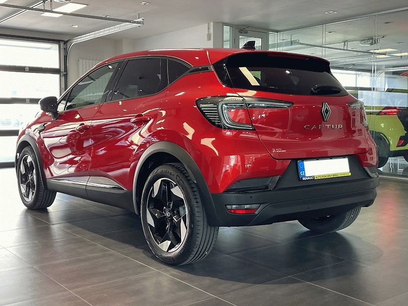 Renault Captur (2025) TECHNO 1,3TCe 160k EDC - fotka 3 z 19
