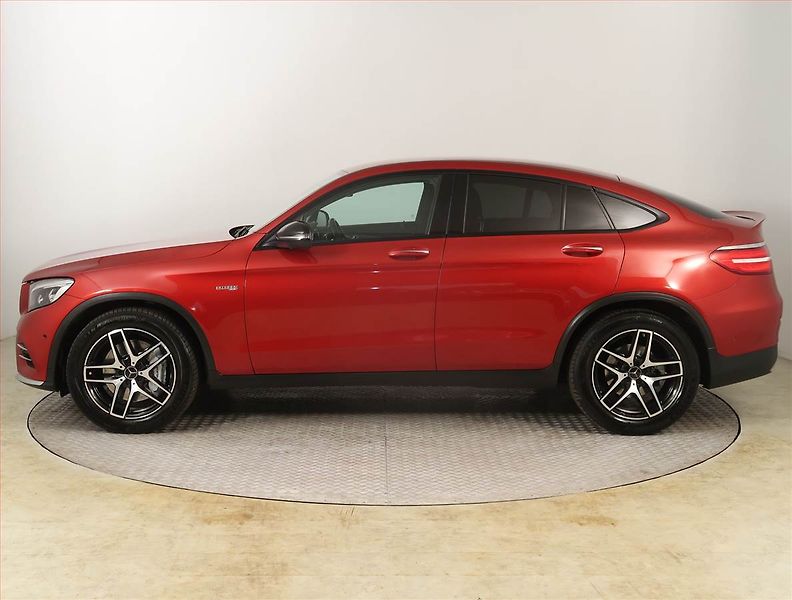Mercedes-Benz GLC (2017) 43 AMG - fotka 3 z 23
