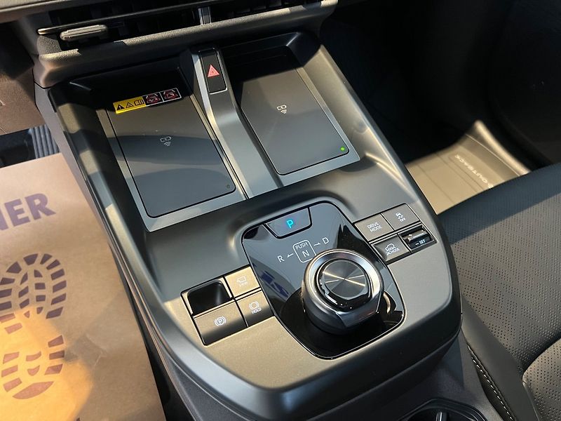 Subaru E-Outback 74.7 kWh AWD Limited - fotka 11 z 15