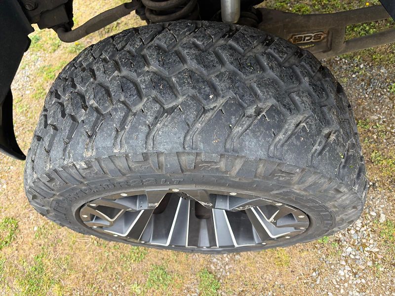 Dodge RAM (2020) 2500 6,4 L HEMI LIFTED - fotka 18 z 48