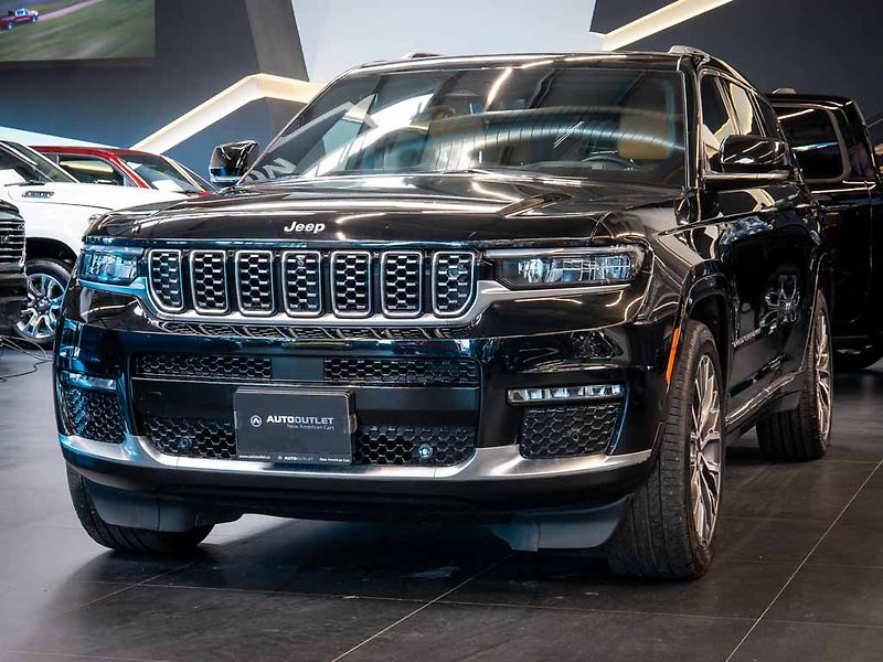 Jeep Grand Cherokee (2023) 5.7 Summit Reserve L V8 HeadUp - fotka 1 z 48