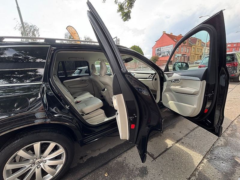 Volvo XC90 D5/2019/MOMENTUM.DPH.ZÁRUKA 12 - fotka 19 z 58