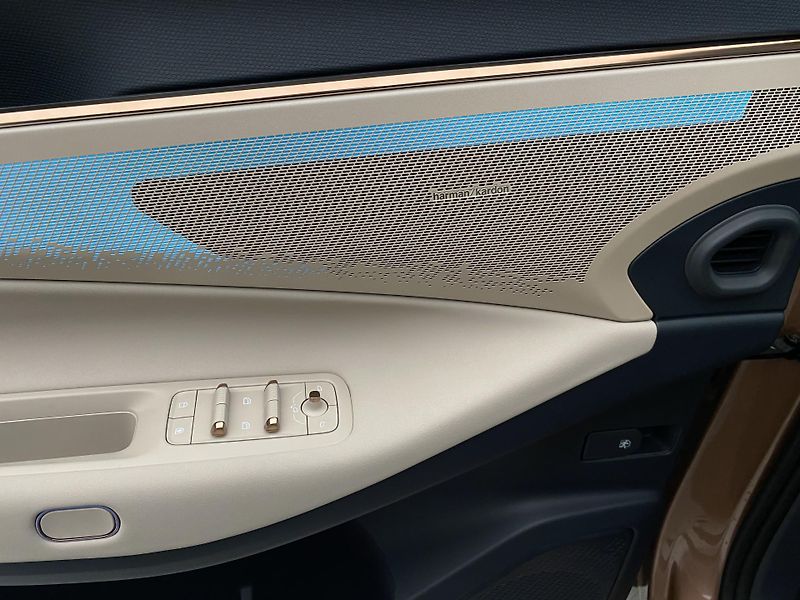 Lynk & Co 08 (2026) MORE PHEV - fotka 34 z 72