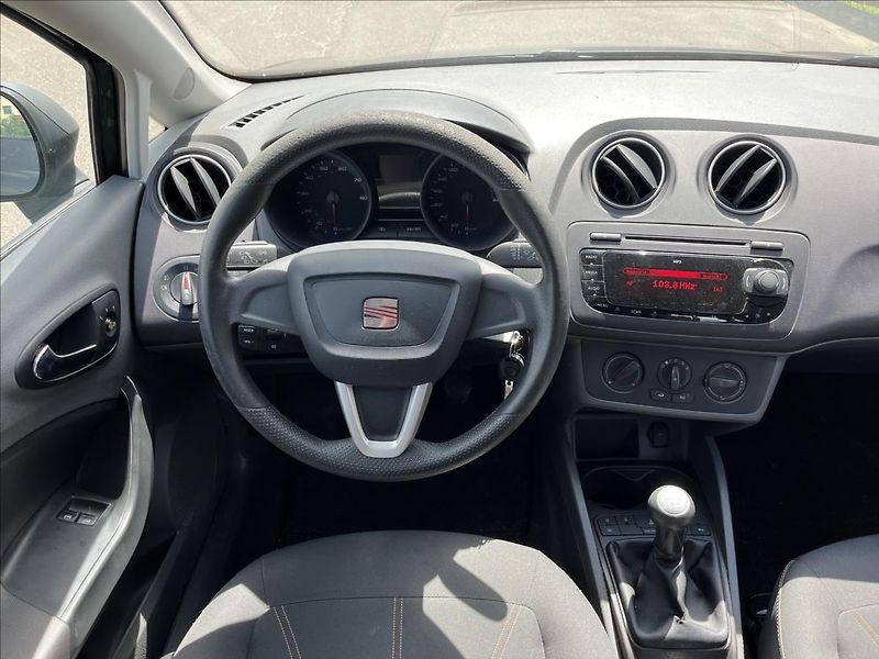 Seat Ibiza 1,2 HTP 12V 51KW  KLIMA SERVIS - fotka 14 z 33