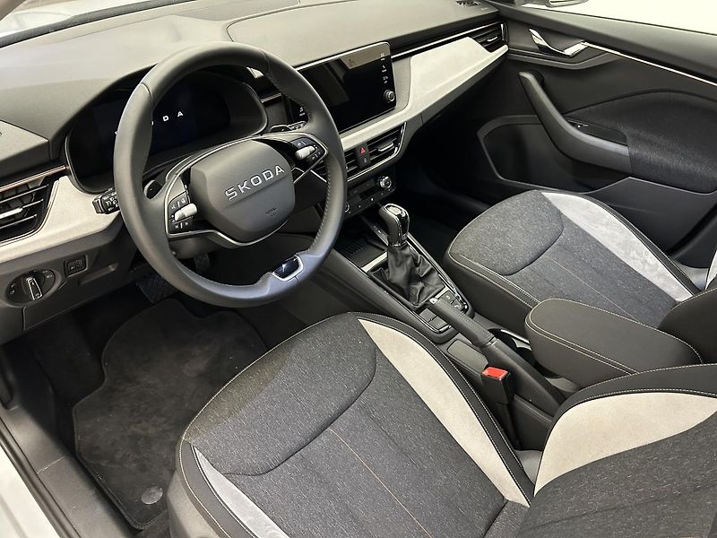 Škoda Scala 1.0 TSI Top selection - fotka 6 z 24