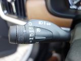 Volvo V90 (2017) 2.0D4 140kW INSCRIPTION -1.MAJ - náhled 21