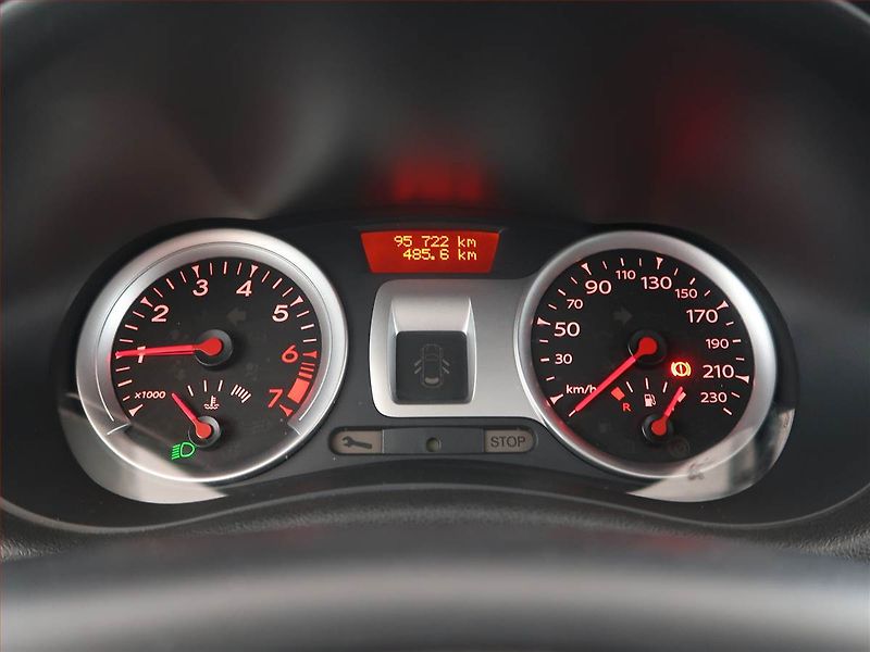 Renault Clio (2011) 1.2 TCe, nová STK, CZ doklady - fotka 11 z 15