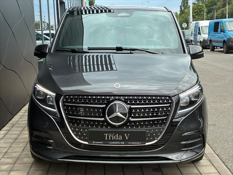 Mercedes-Benz Třídy V 2,0 300 d / Exclusive / L / 4M - fotka 2 z 20
