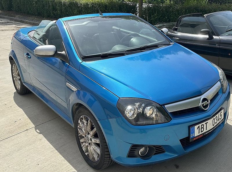 Opel Tigra (2005) 1.8 16V Sport - fotografie inzerátu