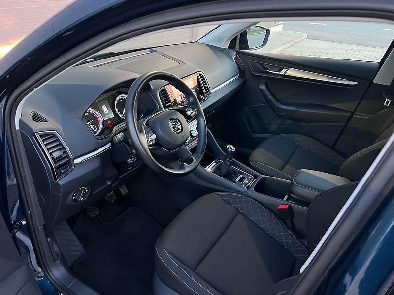 Škoda Karoq 1.0 TSI-Ambition P.KAMERA - fotka 11 z 98
