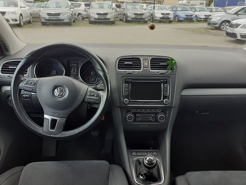 Volkswagen Golf (2009) 1.4 TSi ČR - fotka 7 z 26