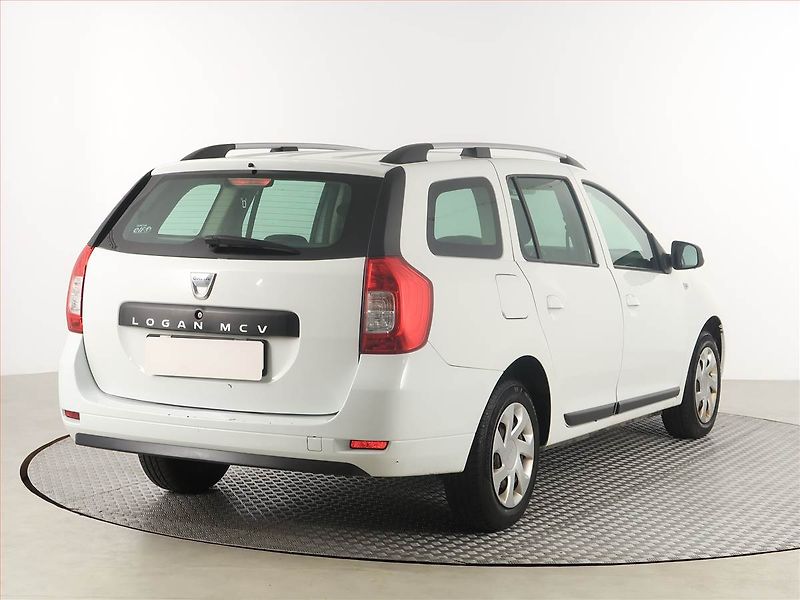 Dacia Logan (2016) 1.5 dCi, po STK, dobrý stav - fotka 5 z 14