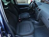 Škoda Fabia (2006) Ambiente 1.4 16V, rezervace - náhled 9
