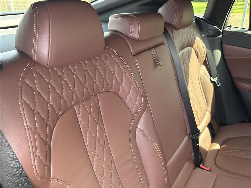 BMW X6 3,0 xDrive 40i Mpaket ČR DPH - fotka 16 z 49