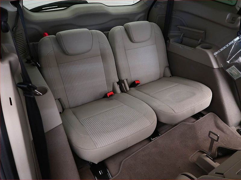 Ford Grand C-MAX (2014) 2.0 TDCi, 7 míst, Navi - fotka 19 z 19