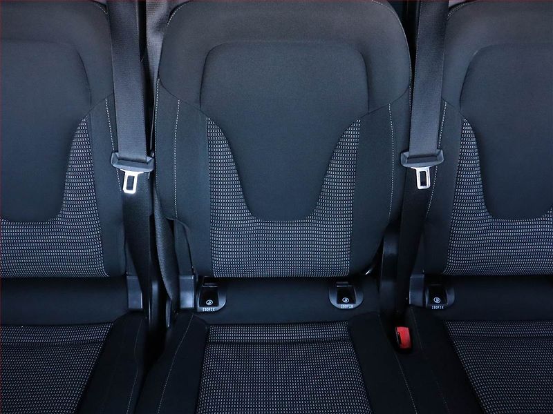Mercedes-Benz Třídy V (2021) 300 d 4MATIC, SR - fotka 10 z 21