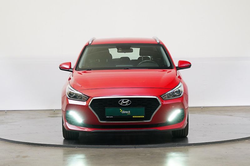 Hyundai i30 - fotka 4 z 24