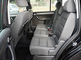 Volkswagen Touran (2007) 1.4 TSi, autoAC, tažné - náhled 10