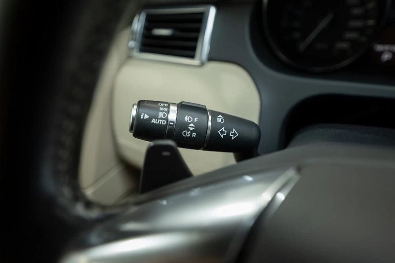 Land Rover Discovery Sport Sport HSE 2.0 132 kW - fotka 19 z 40