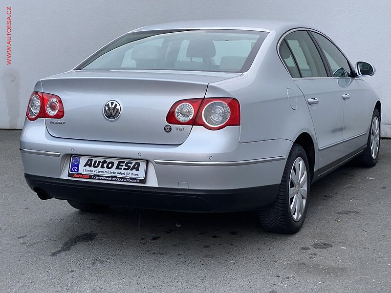 Volkswagen Passat (2008) 1.4 TSi, Comfortline, výhřev - fotka 4 z 18