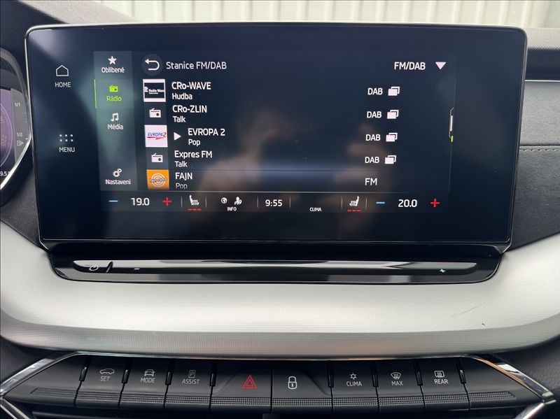 Škoda Octavia 2,0 TDI DSG STYLE+ DPH 1maj ČR - fotka 35 z 50