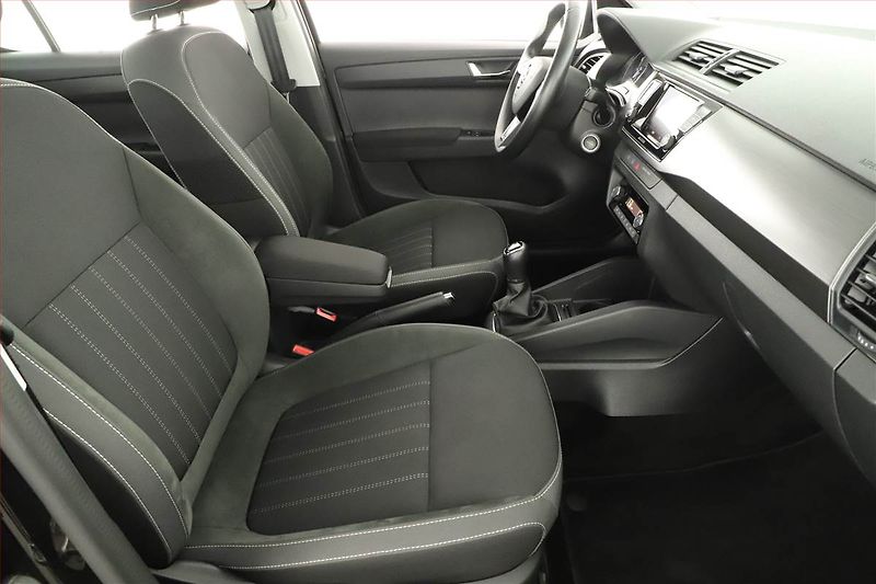 Škoda Fabia (2018) 1.0 TSI, Serv.kniha, Tempomat - fotka 7 z 13