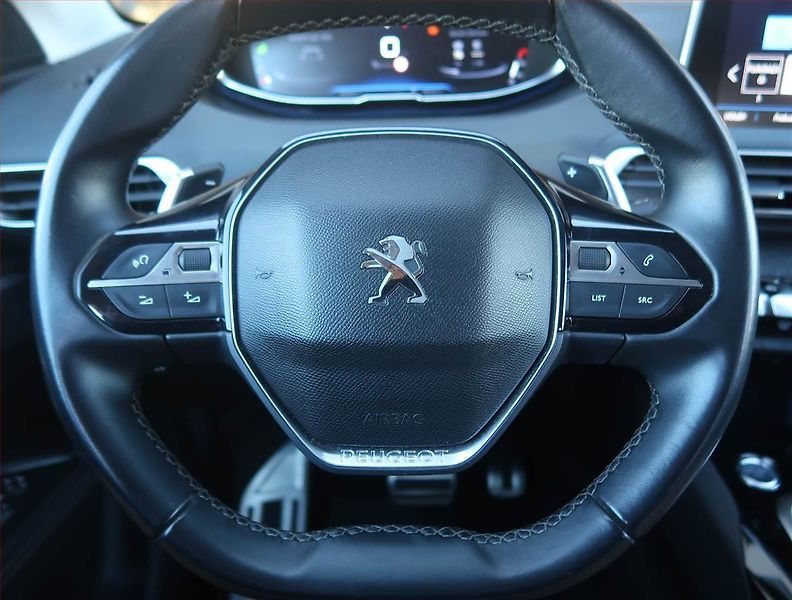 Peugeot 5008 (2018) Allure 1.6 THP, Automat - fotka 17 z 22