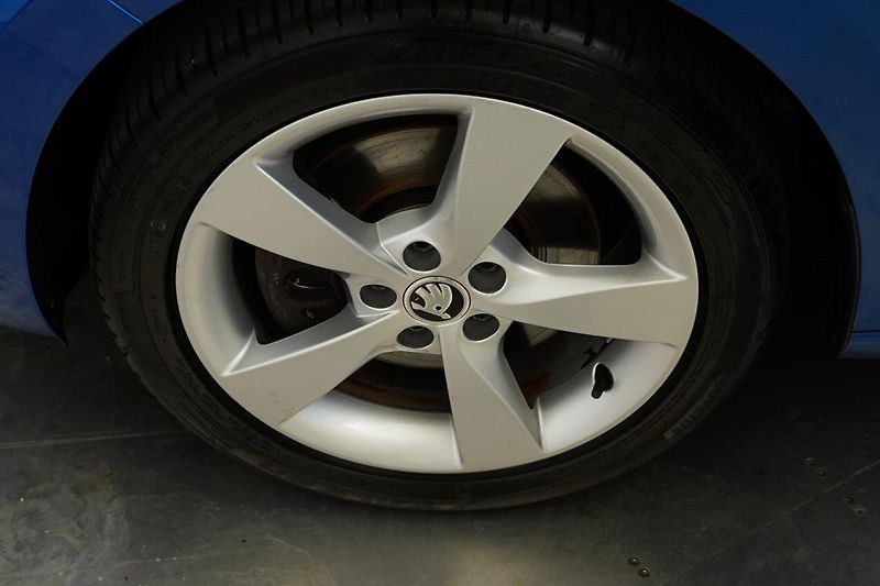 Škoda Rapid - fotka 10 z 26