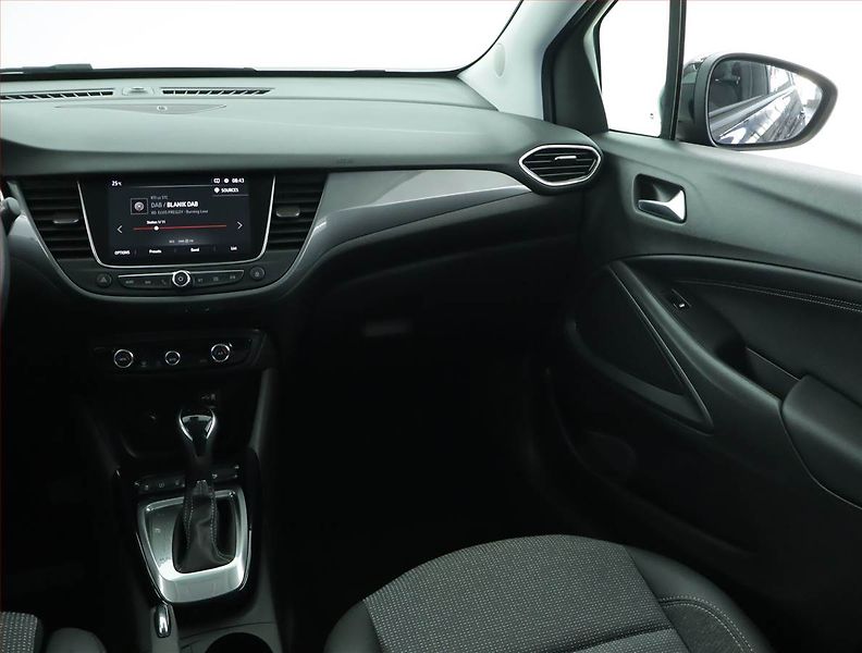 Opel Crossland X (2023) Elegance 1.2 Turbo, Automat - fotka 8 z 16