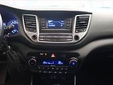 Hyundai Tucson (2018) 1.7 CRDi, Automat, Xenony - náhled 12