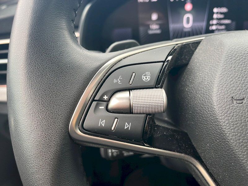 Škoda Kamiq (2024) TOP SELECTION 1.0 TSI 85 kW DS - fotka 26 z 31