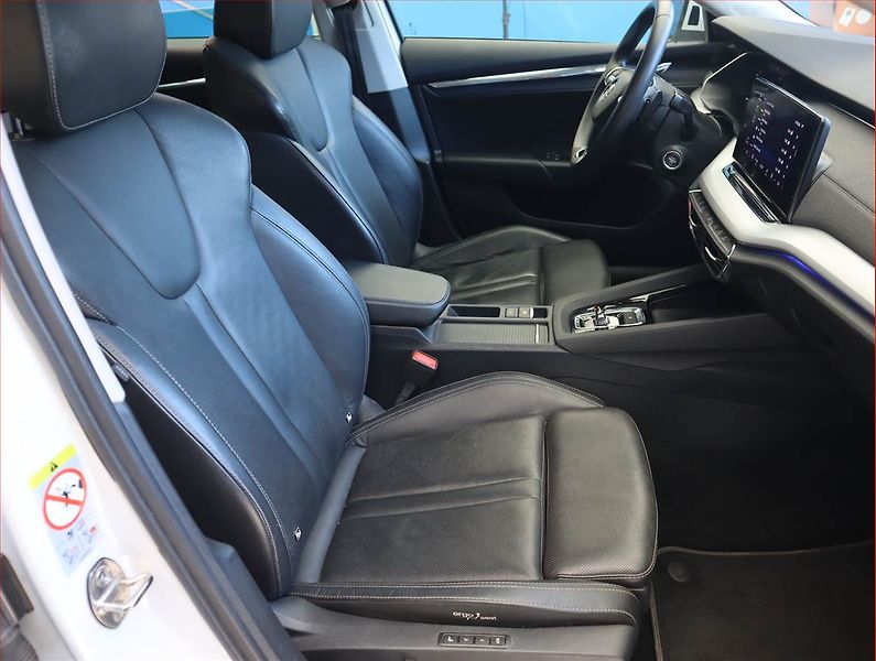 Škoda Octavia (2020) 2.0 TDI, Automat, Kůže, Navi - fotka 9 z 27
