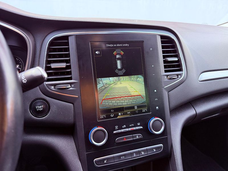 Renault Mégane 1.3 TCe EDC, Bose, Navi, TOP - fotka 20 z 28