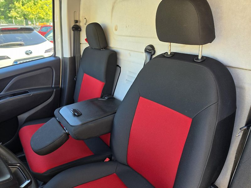 Fiat Dobló 1.3 JTD Kamera TZ Webasto Maxi - fotka 18 z 23