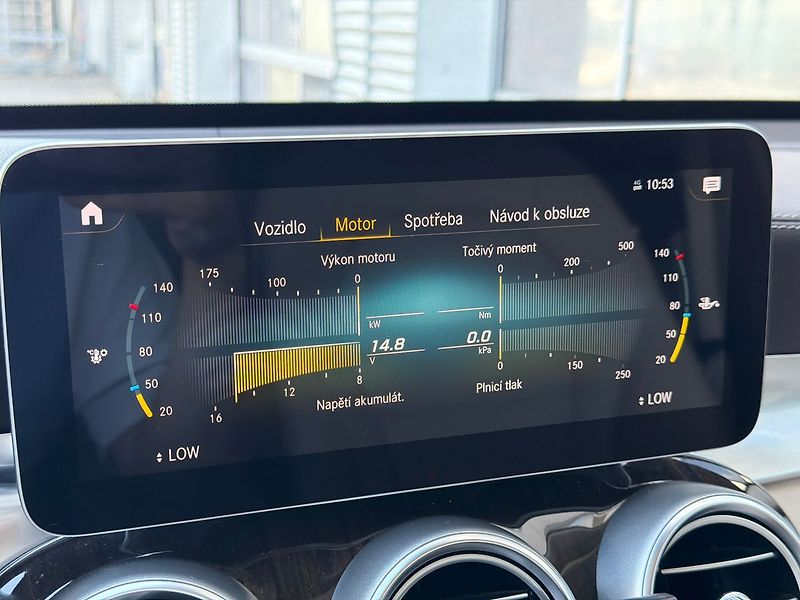 Mercedes-Benz GLC 220d 4MATIC - fotka 38 z 38