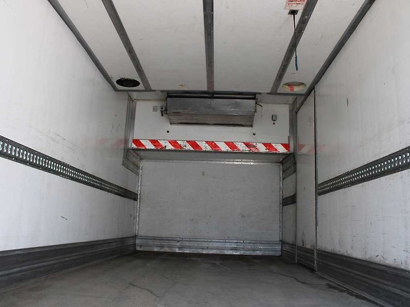 Iveco EUROCARGO 150E28, THERMO-KING - fotka 7 z 23