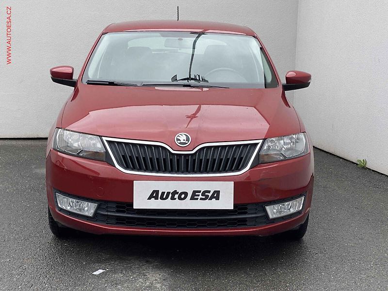 Škoda Rapid (2016) 1.2 TSi, 2.maj,ČR, STK5/28 - fotka 2 z 16