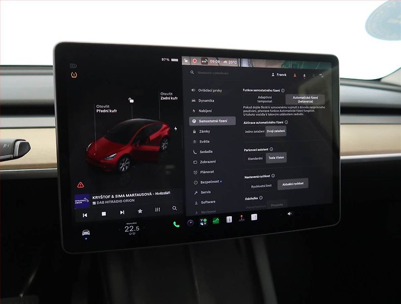 Tesla Model Y (2022) Long Range AWD 79kWh, SoH 89% - fotka 22 z 33