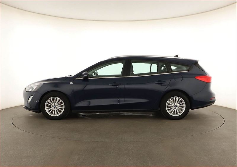 Ford Focus (2020) 1.5 EcoBlue, Navi, Tempomat - fotka 3 z 18