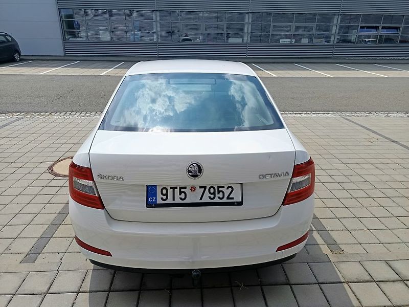 Škoda Octavia (2014) - fotka 9 z 55