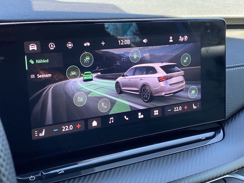 Škoda Octavia (2025) Combi 1.5 TSI M-HEV DSG Sportl - fotka 21 z 34
