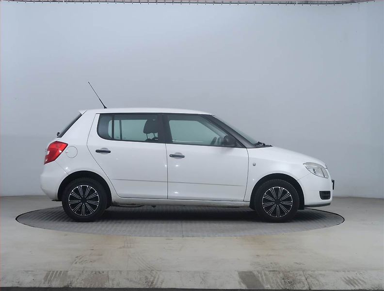 Škoda Fabia (2010) 1.2, Eko.zaplacen, po STK - fotka 6 z 14