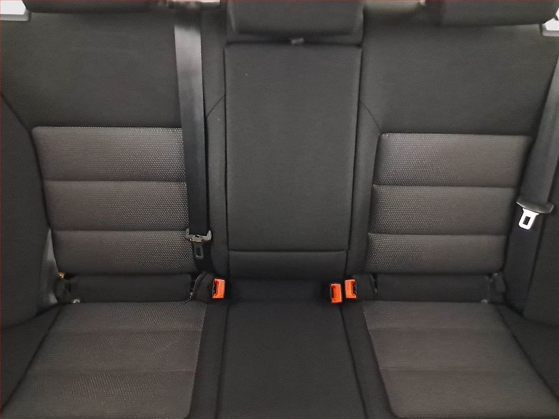 Škoda Octavia (2008) 1.9 TDI, Park. senzory - fotka 10 z 13