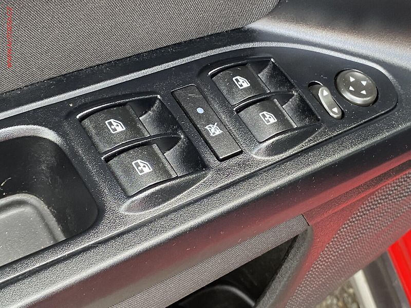 Fiat Tipo (2022) 1.0FireFly CROSS, LED, kamera - fotka 11 z 18