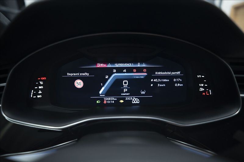 Audi Q7 3,0 TDI QUATTRO S-LINE 1. MAJ - fotka 31 z 51