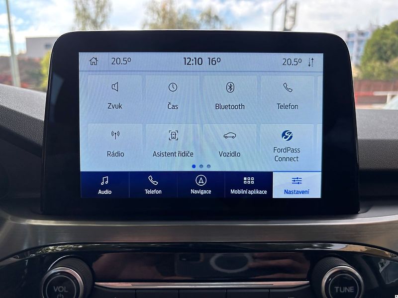 Ford Kuga 2.0EcoBlue.TITAN.DPH.AT.1MAJ.4 - fotka 35 z 50